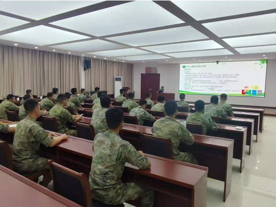 石景山区“绿色军营,引领垃圾分类新时尚”——垃圾分类进军营活动成功举办