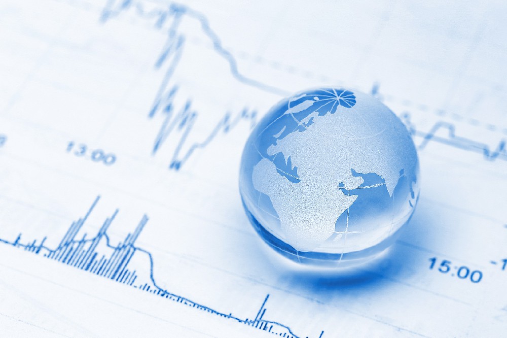 提早布局影视传媒板块 多只基金净值显著攀升