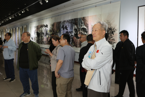 周鹏飞毛体书法·大写意画艺术大展在德州董子文化街美术馆开幕